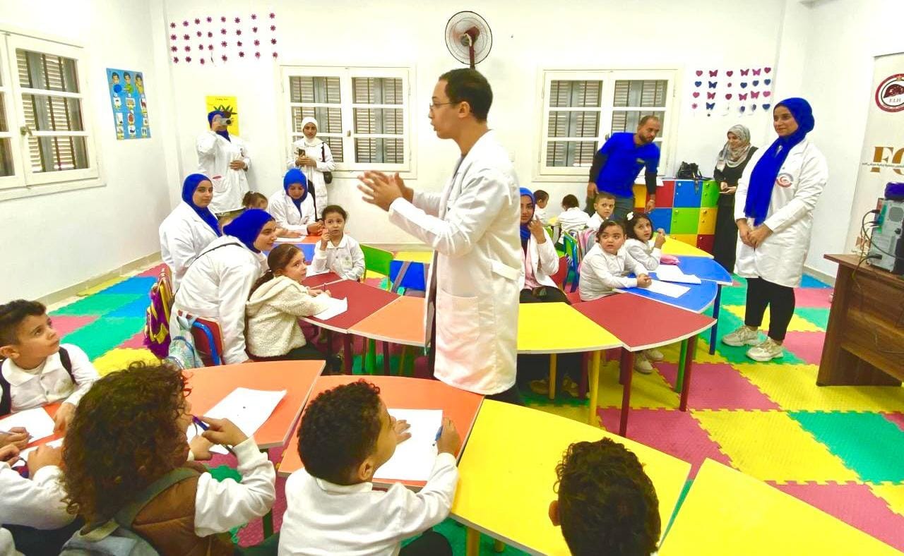 جمعية رعاية مرضى الكبد عضو التحالف الوطني تنظم يومًا توعويًا عن صحة أسنان الأطفال (2)