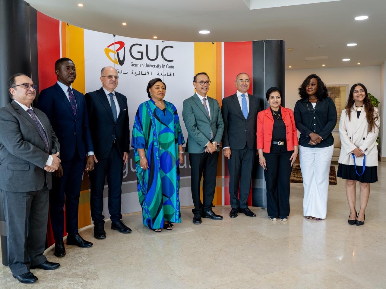 السيدة الأولى لجمهورية الكونغو الديمقراطية تزور الجامعة الألمانية بالقاهرة (2)