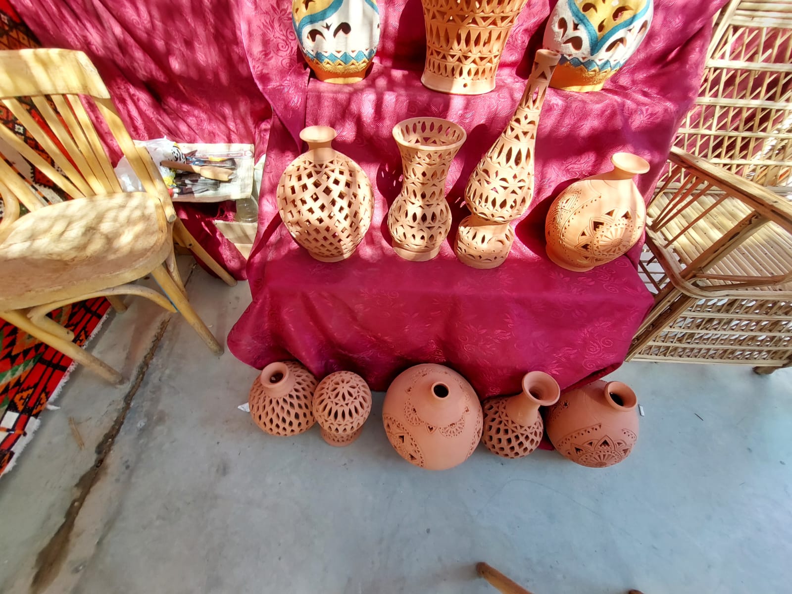 جانب من منتجات الفخار بالوادى الجديد