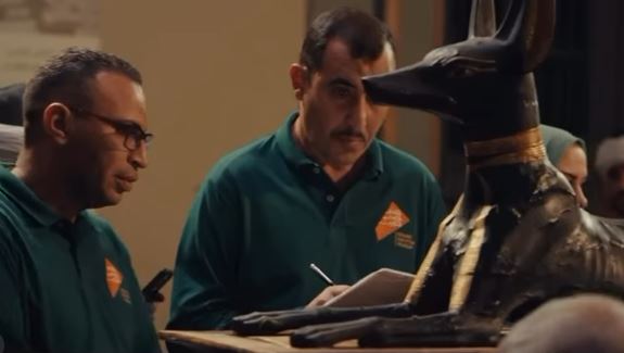 مهندسو نقل الآثار