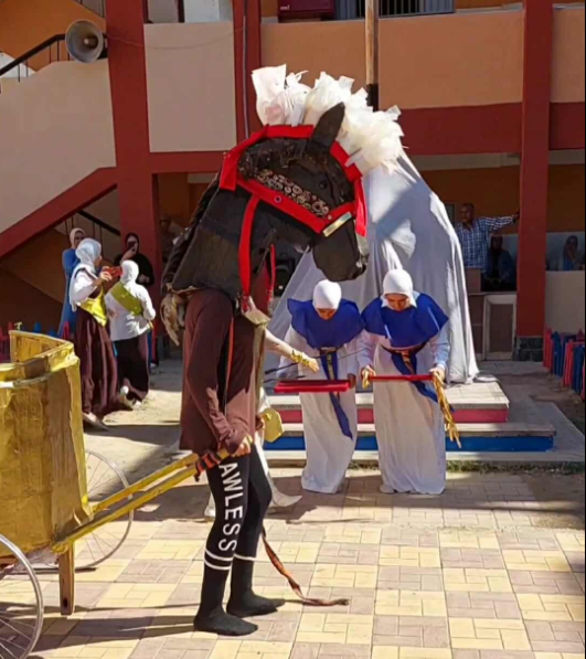 فقرة من فقرات الإحتفال بإفتتاح المتحف المصري فقرة من فقرات الإحتفال بإفتتاح المتحف المصري