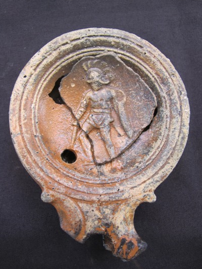 حلية خزفية حلية خزفية