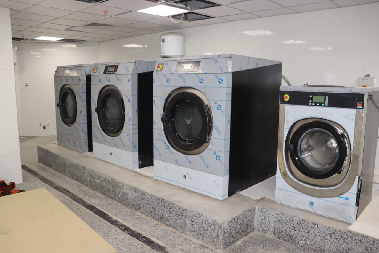 مغسلة المستشفى مغسلة المستشفى