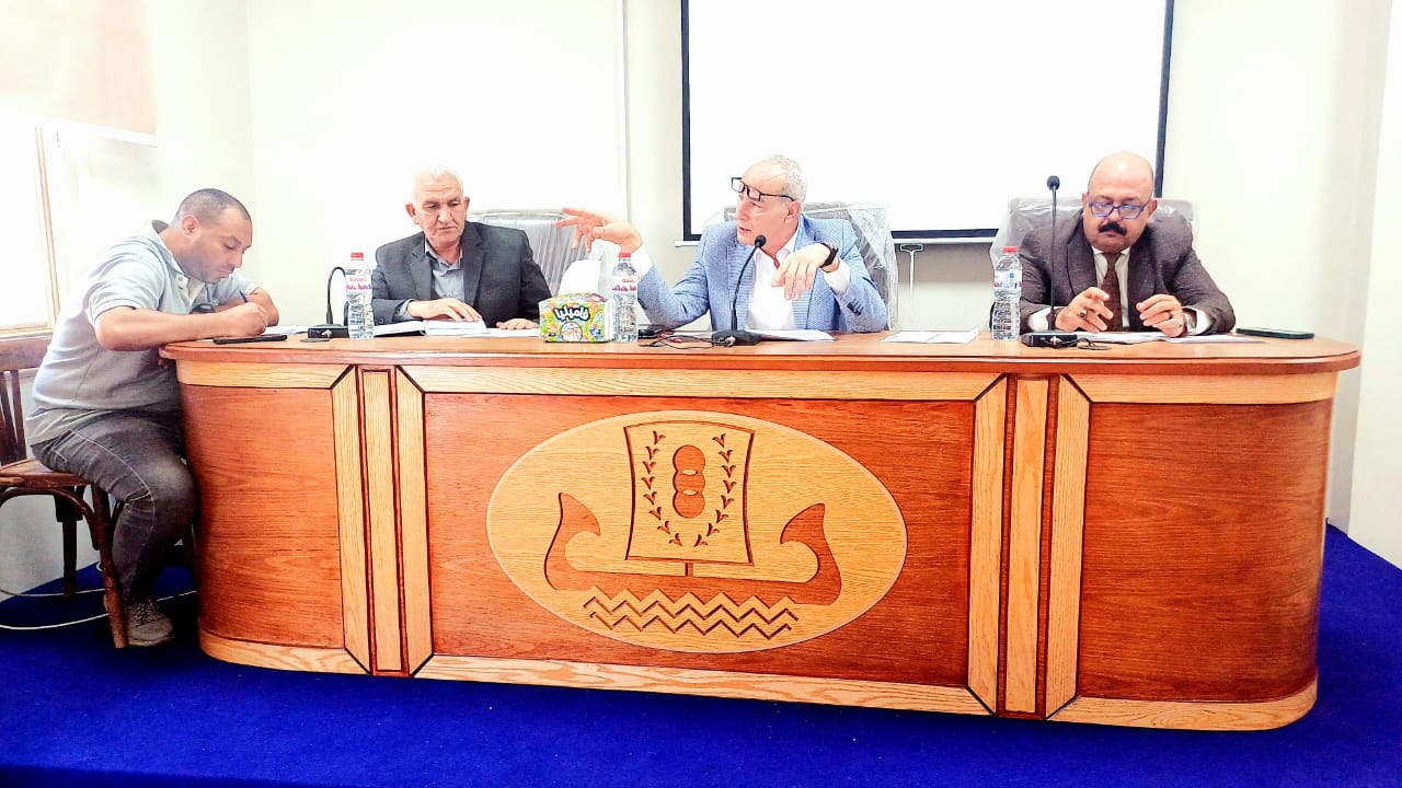 وكيل وزارة الشباب بكفر الشيخ يتابع تجهيزات المقار الانتخابية بمراكز الشباب وتفعيل غرفة العمليات