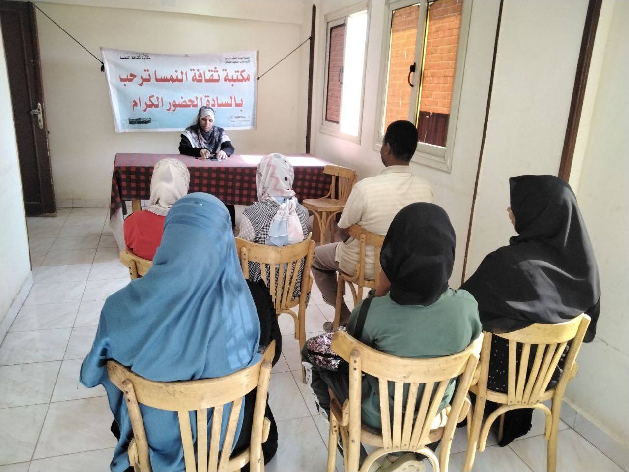 جانب من المحاضرات الثقافية حول الأقصر