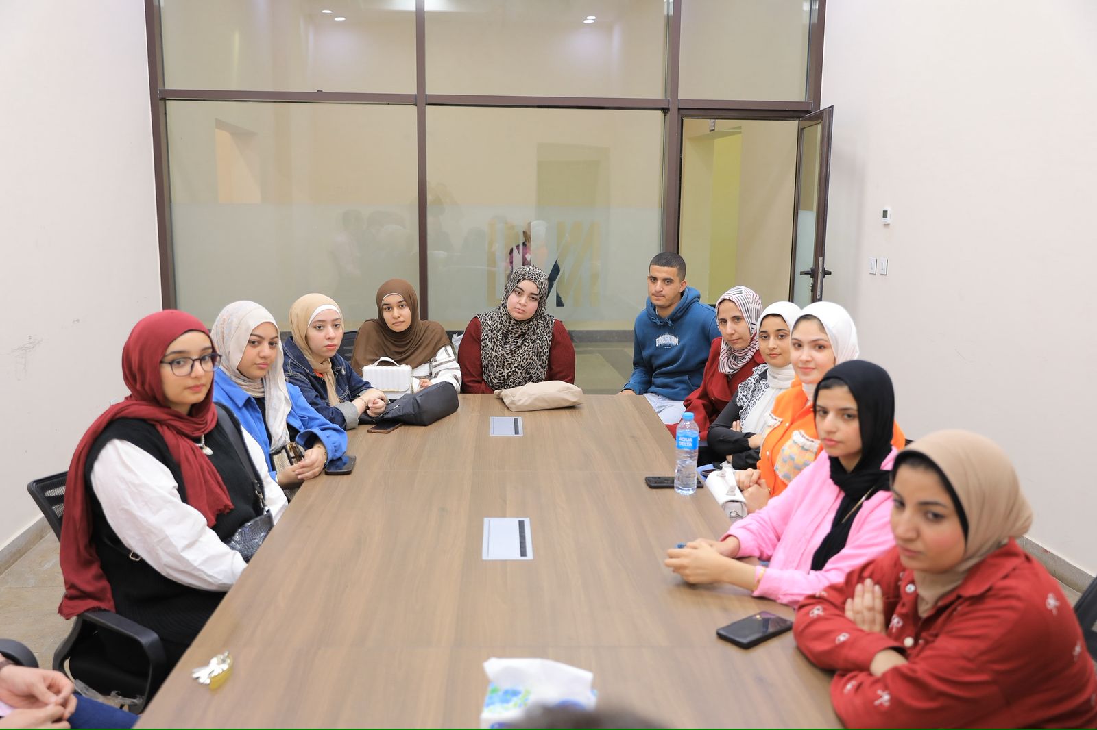 تمكين الشباب وتعيين خريحي الكليات داخل جامعة المنصورة الجديدة