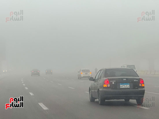 شبورة كثيفة على الطرق فى القاهرة والجيزة  (3)