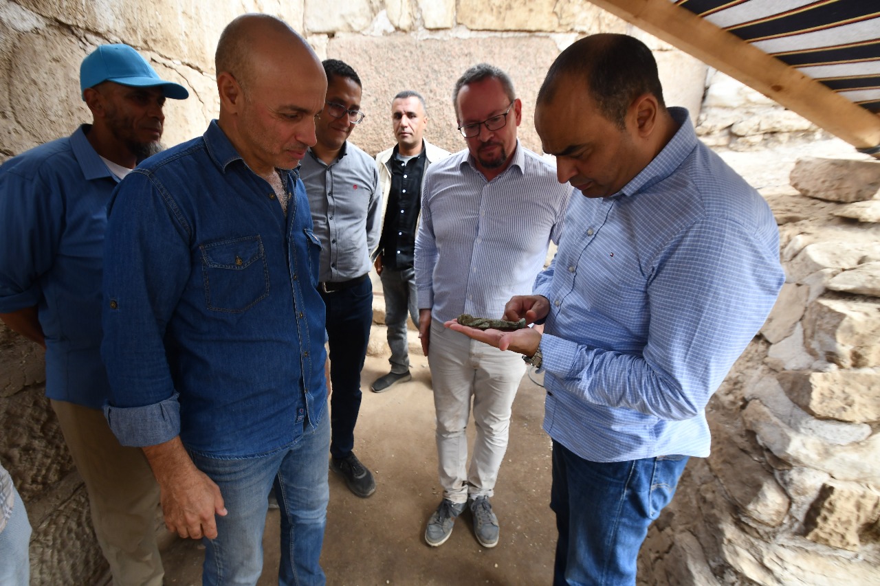 1915bbea-610e-4ce3-a3b6-ac36cbbb5713