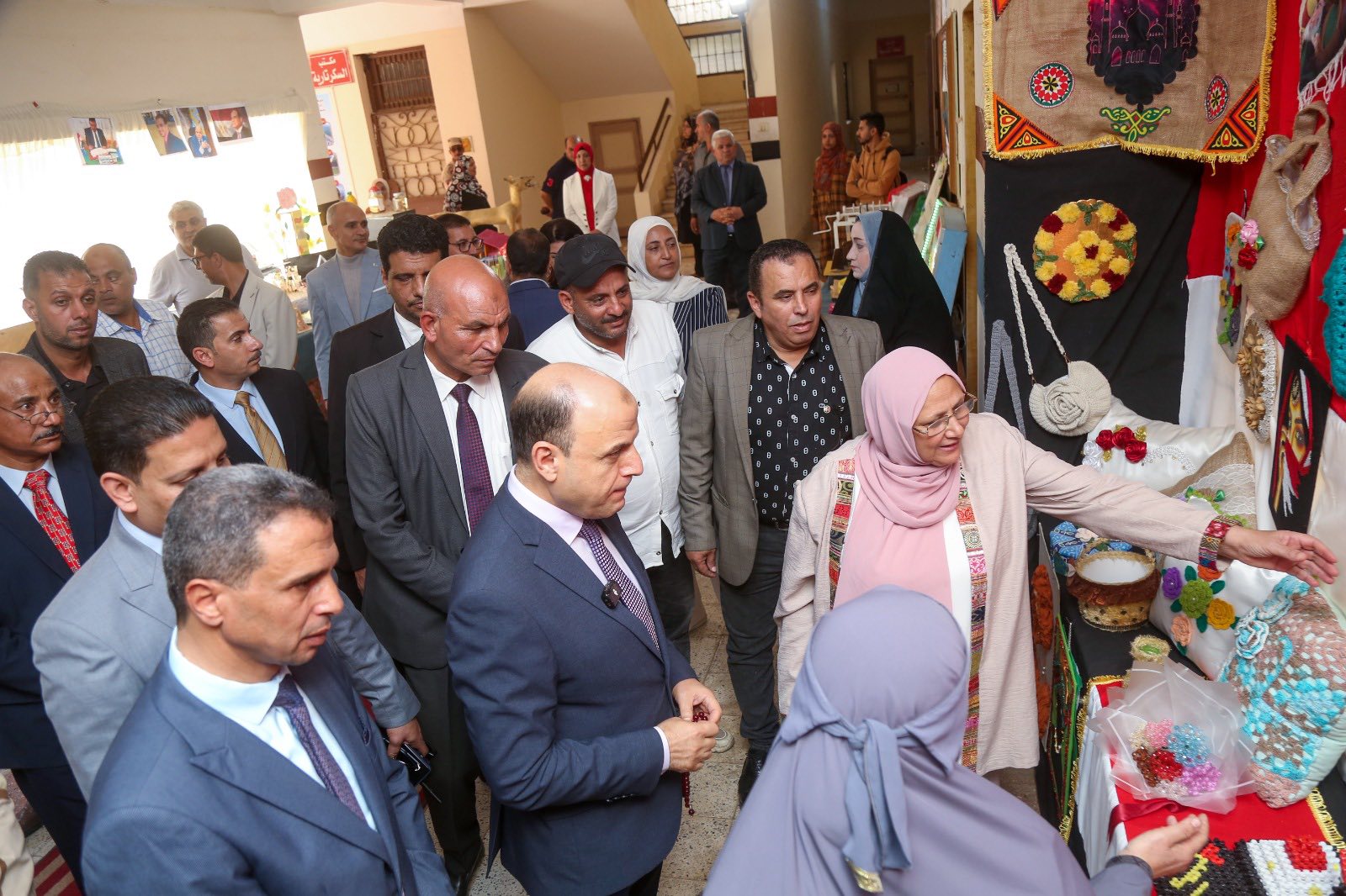 تنوع المعروضات بالمعرض تنوع المعروضات بالمعرض