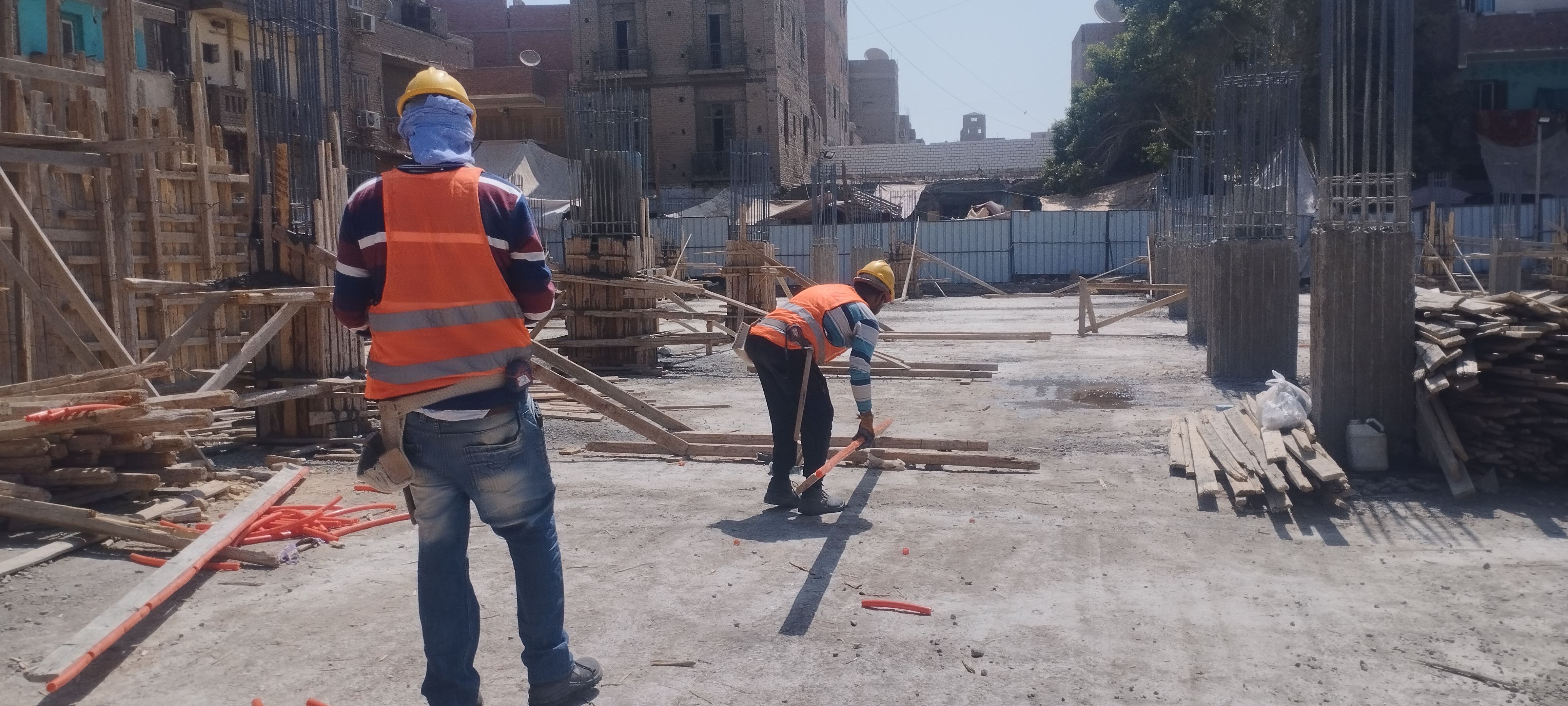 العمل داخل السوق