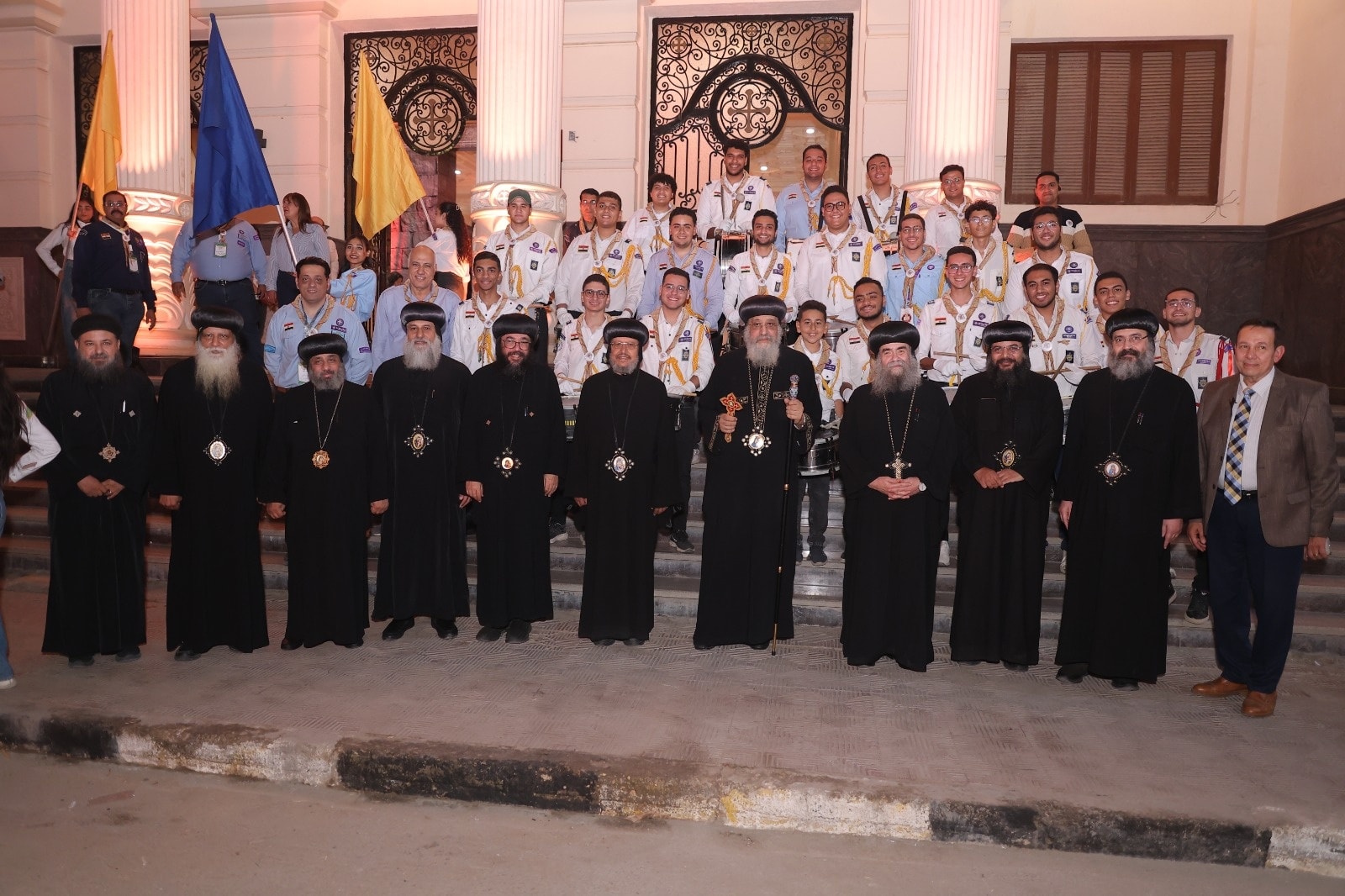 قداسة البابا مع الأباء الأساقفة