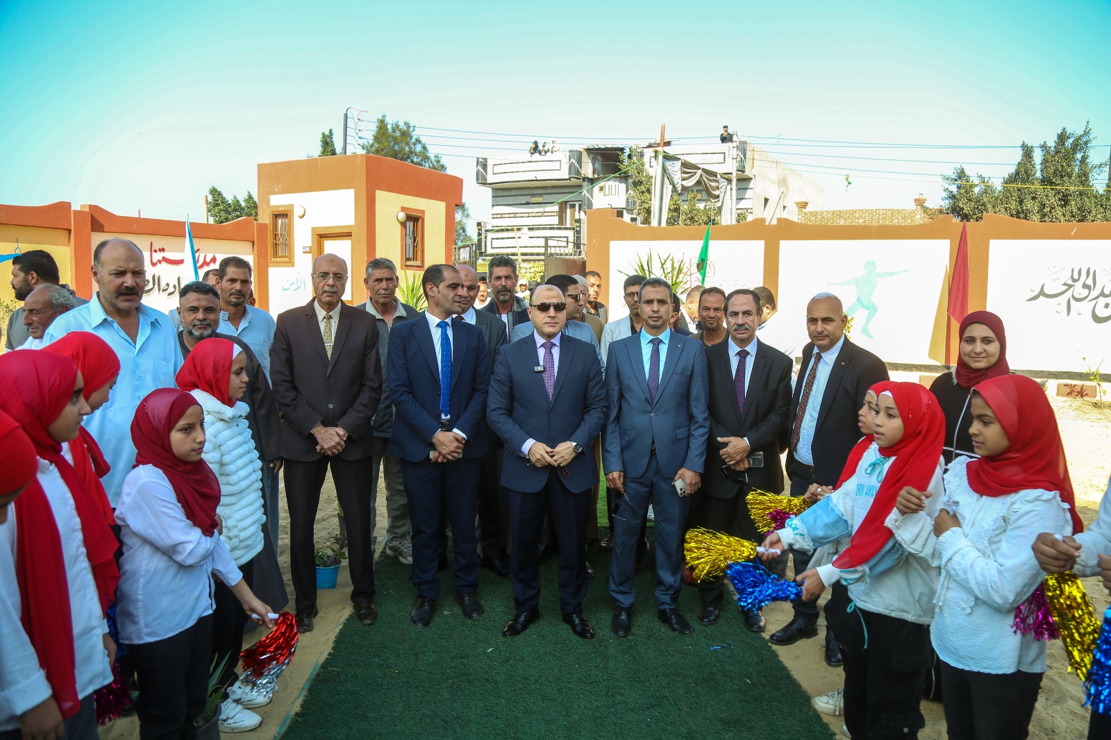 محافظ كفر الشيخ خلال افتتاح المدرسة محافظ كفر الشيخ خلال افتتاح المدرسة