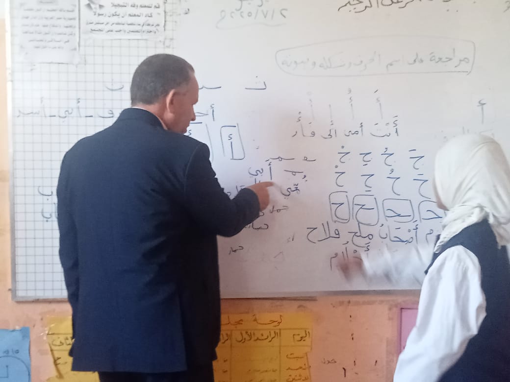 جانب من الجولات بمدارس أسيوط (1)