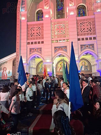 فرق الكشافة أثناء وصول البابا تواضروس الثانى