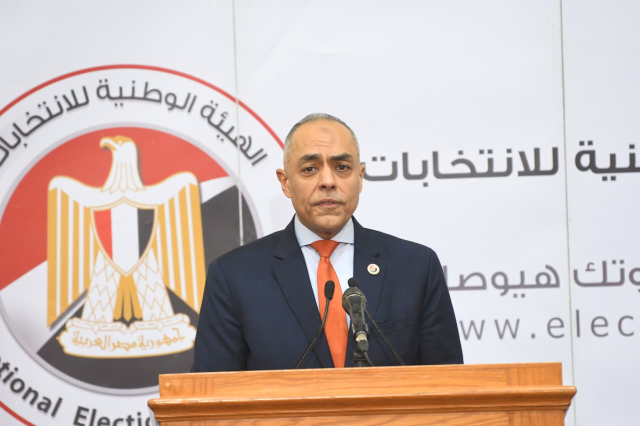 القاض أحمد بنداري خلال كلمته بالمؤتمر (3)