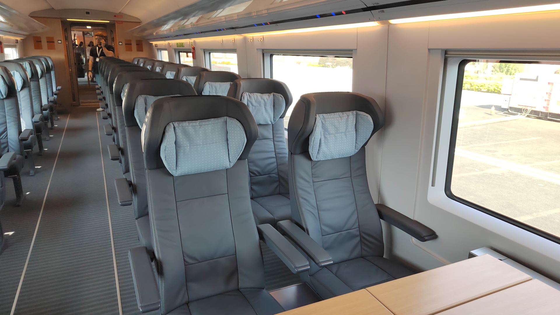 القطار من الداخل