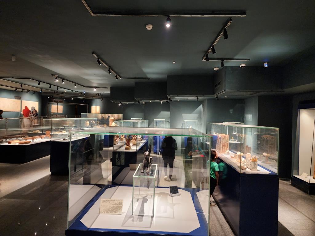 متحف التحنيط على كورنيش الأقصر متحف التحنيط على كورنيش الأقصر