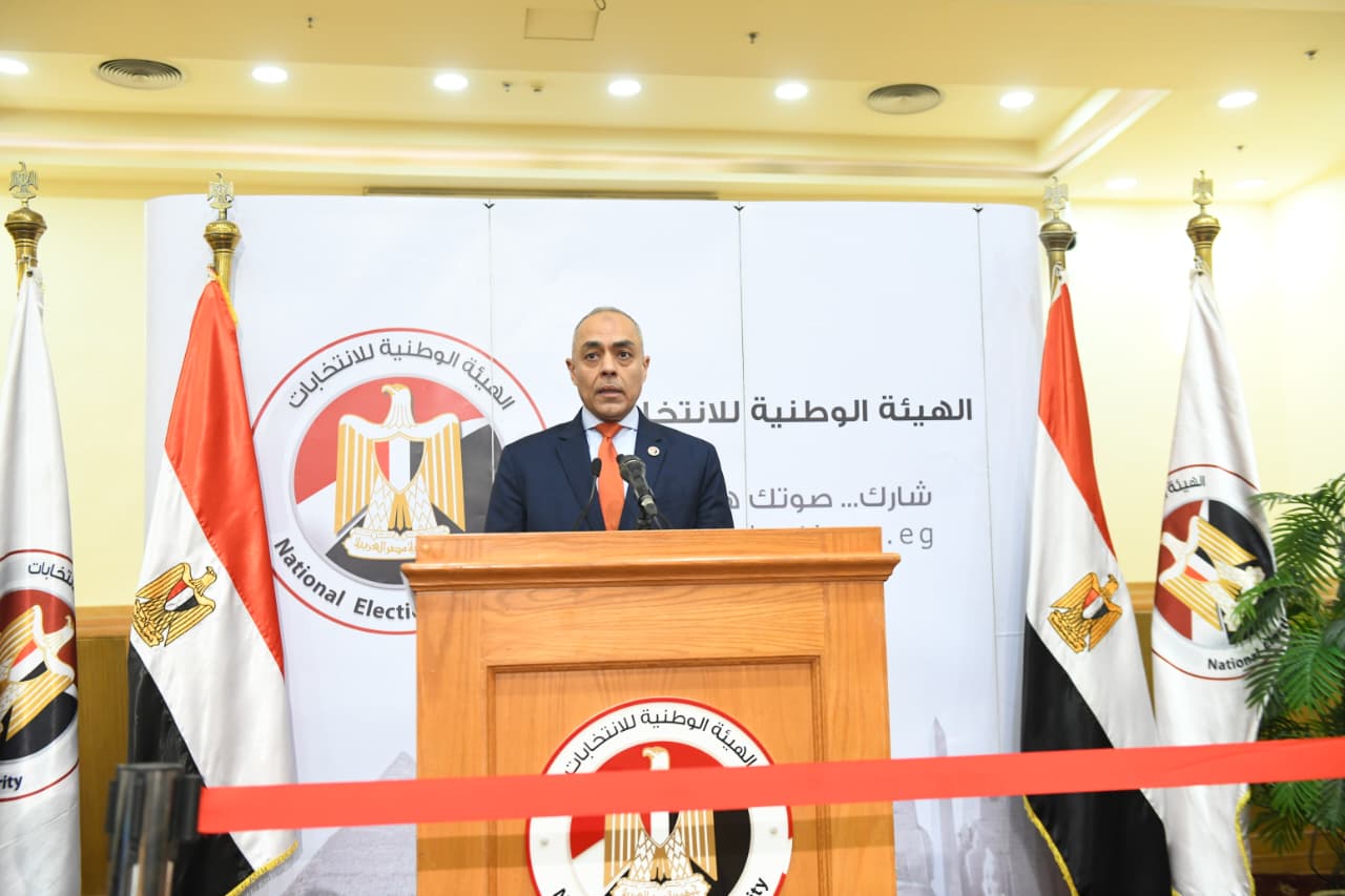 القاض أحمد بنداري خلال كلمته بالمؤتمر (2)