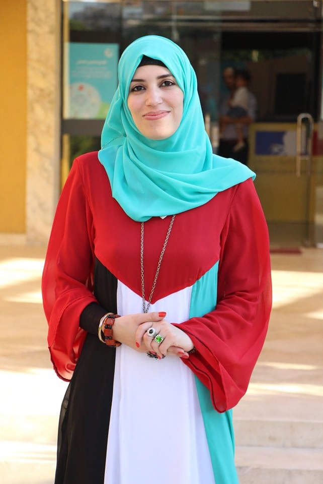 الفنانة رفيدة سحويل