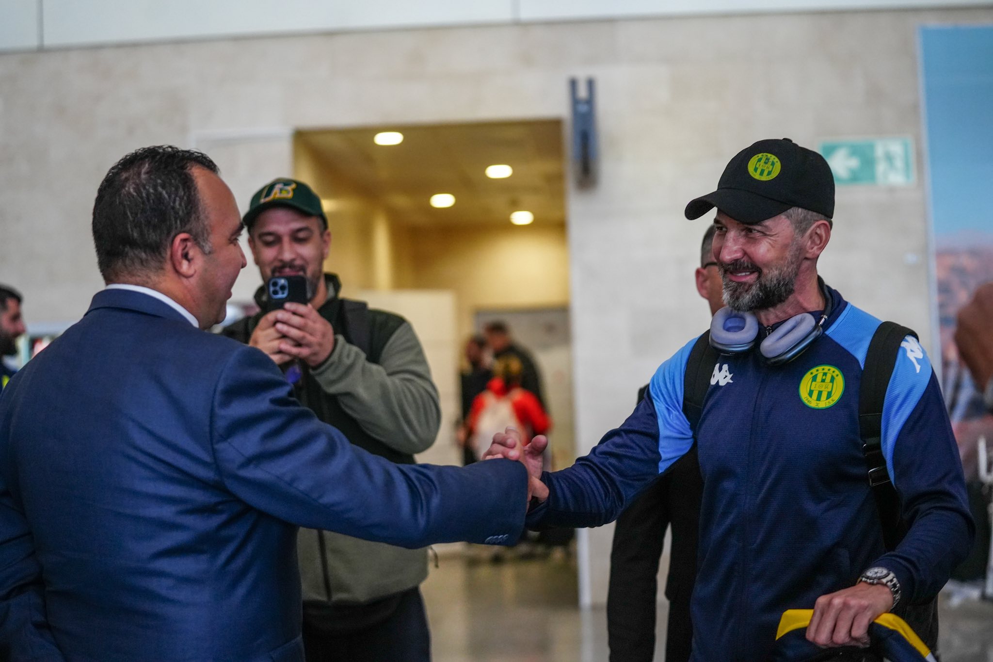 شبيبة القبائل  (1)