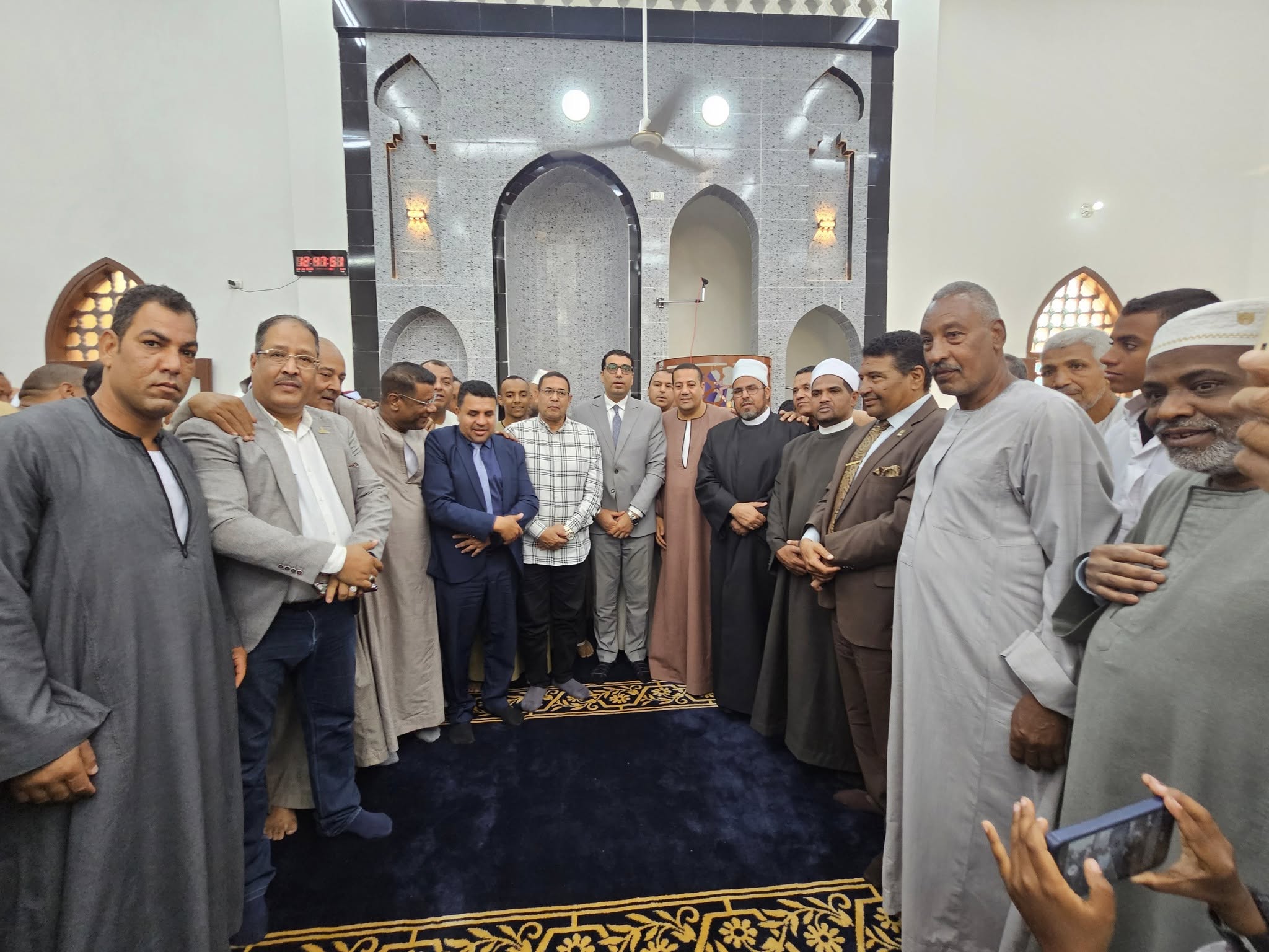 أوقاف الأقصر تفتتح مساجد الفاوى بالعديسات بحرى