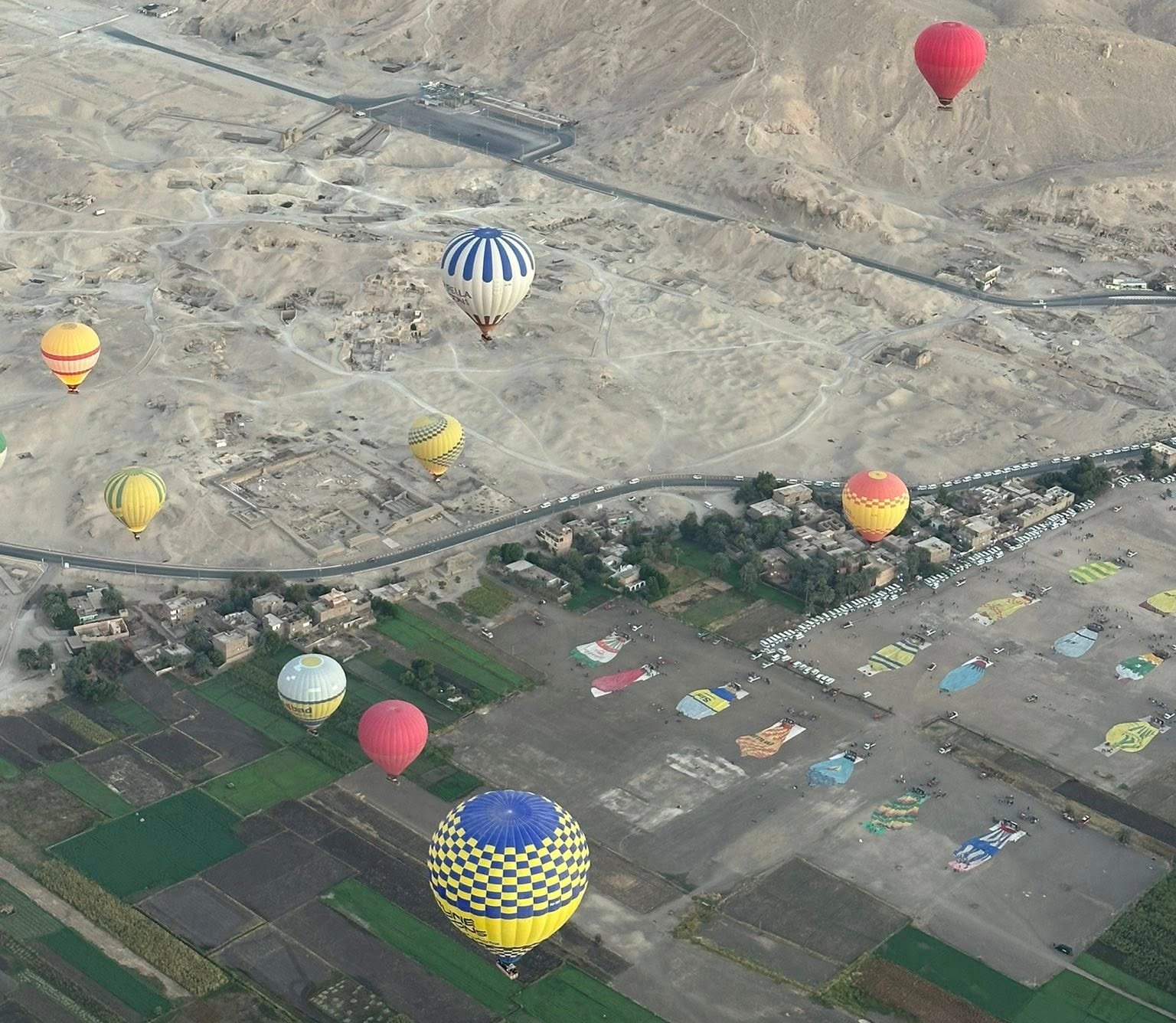 تحليق 60 رحلة بالون طائر في سماء الأقصر تقل 1350 سائح من حول العالم