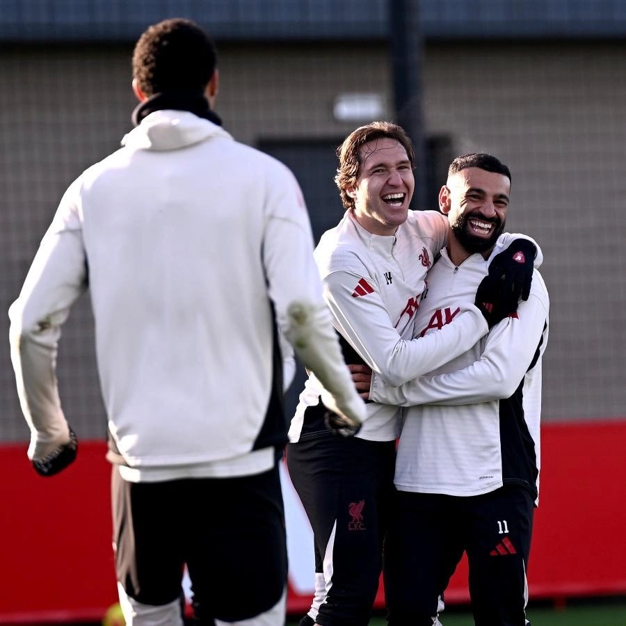 محمد صلاح وكييزا فى التدريبات محمد صلاح وكييزا فى التدريبات