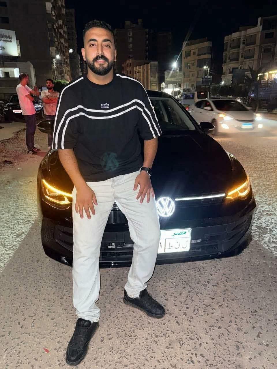 محمد خالد السنوسي الذ لقى مصرعه برصاصتين