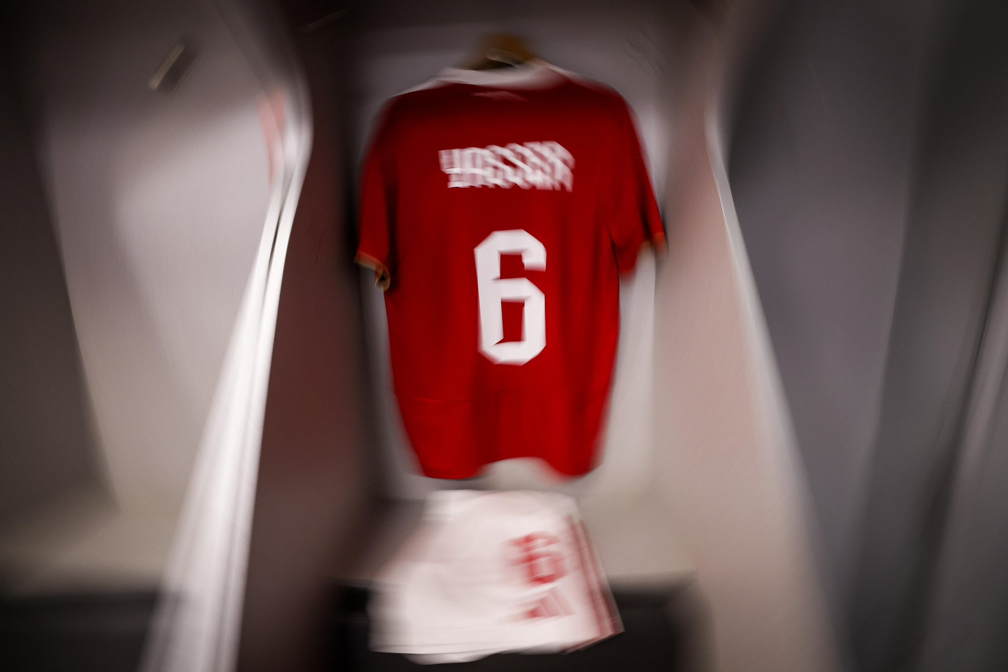 غرفة ملابس الاهليي