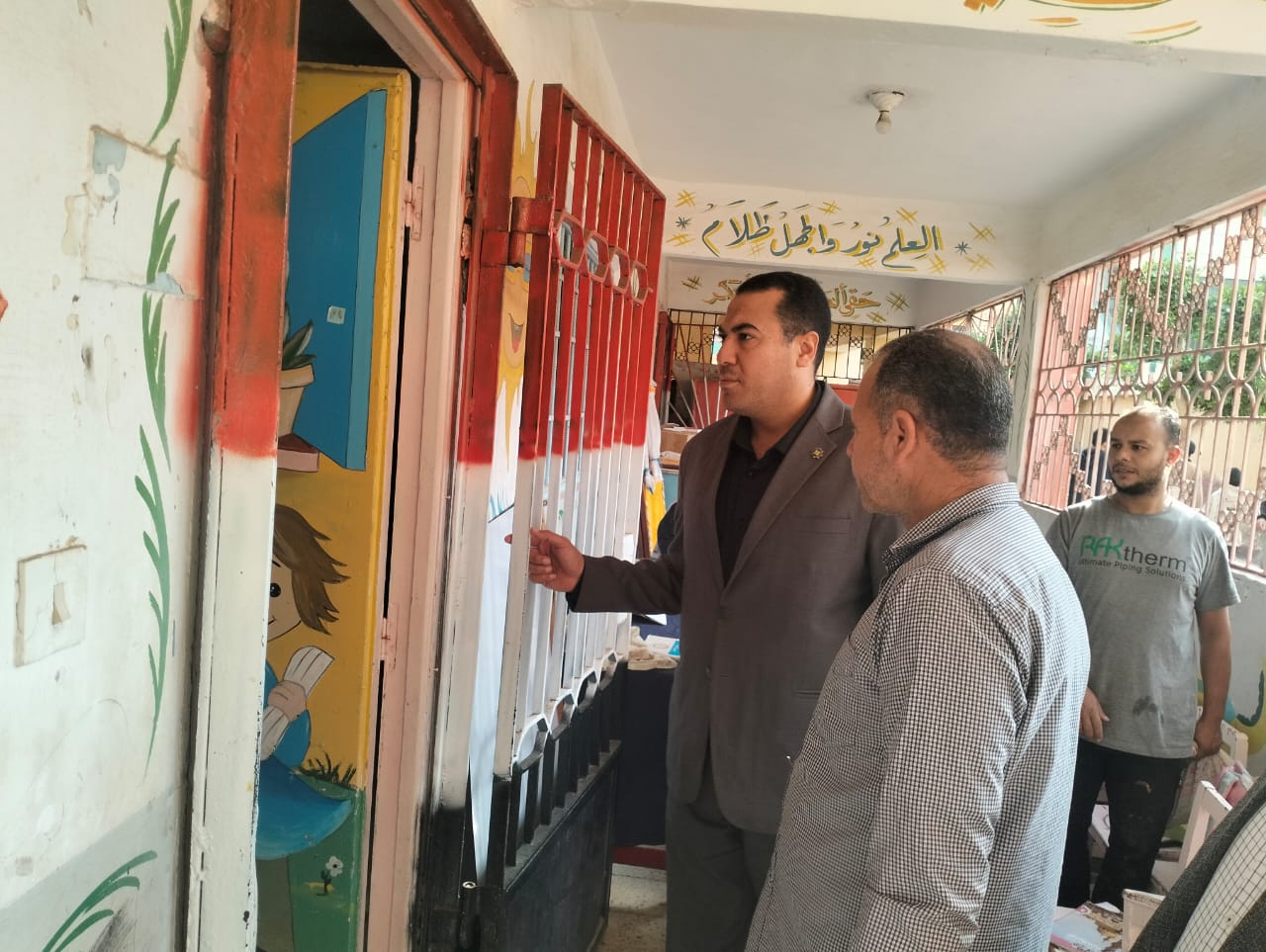 تأمين اللجان بأبواب حديدية تأمين اللجان بأبواب حديدية