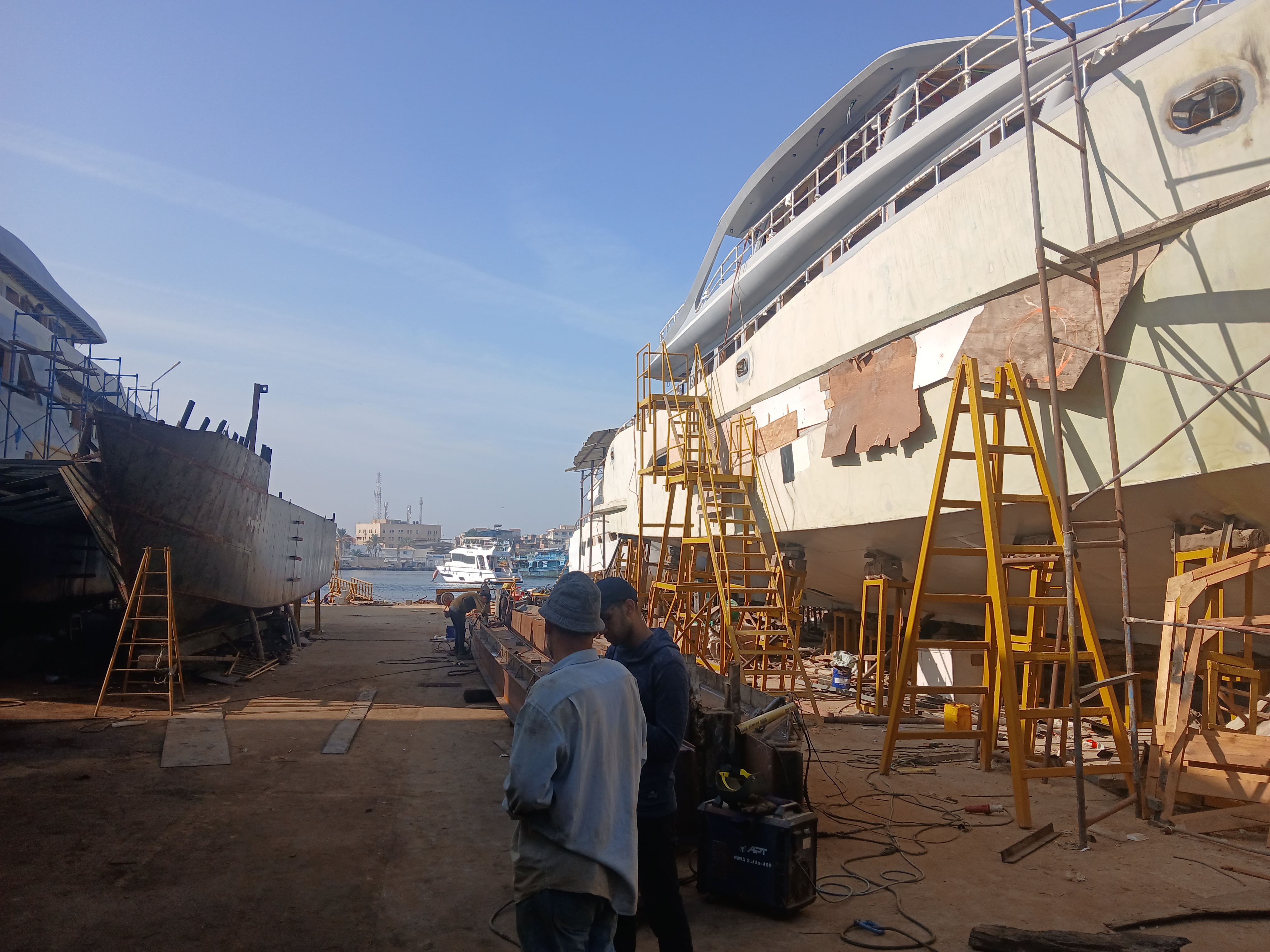 صناعة السفن (2)