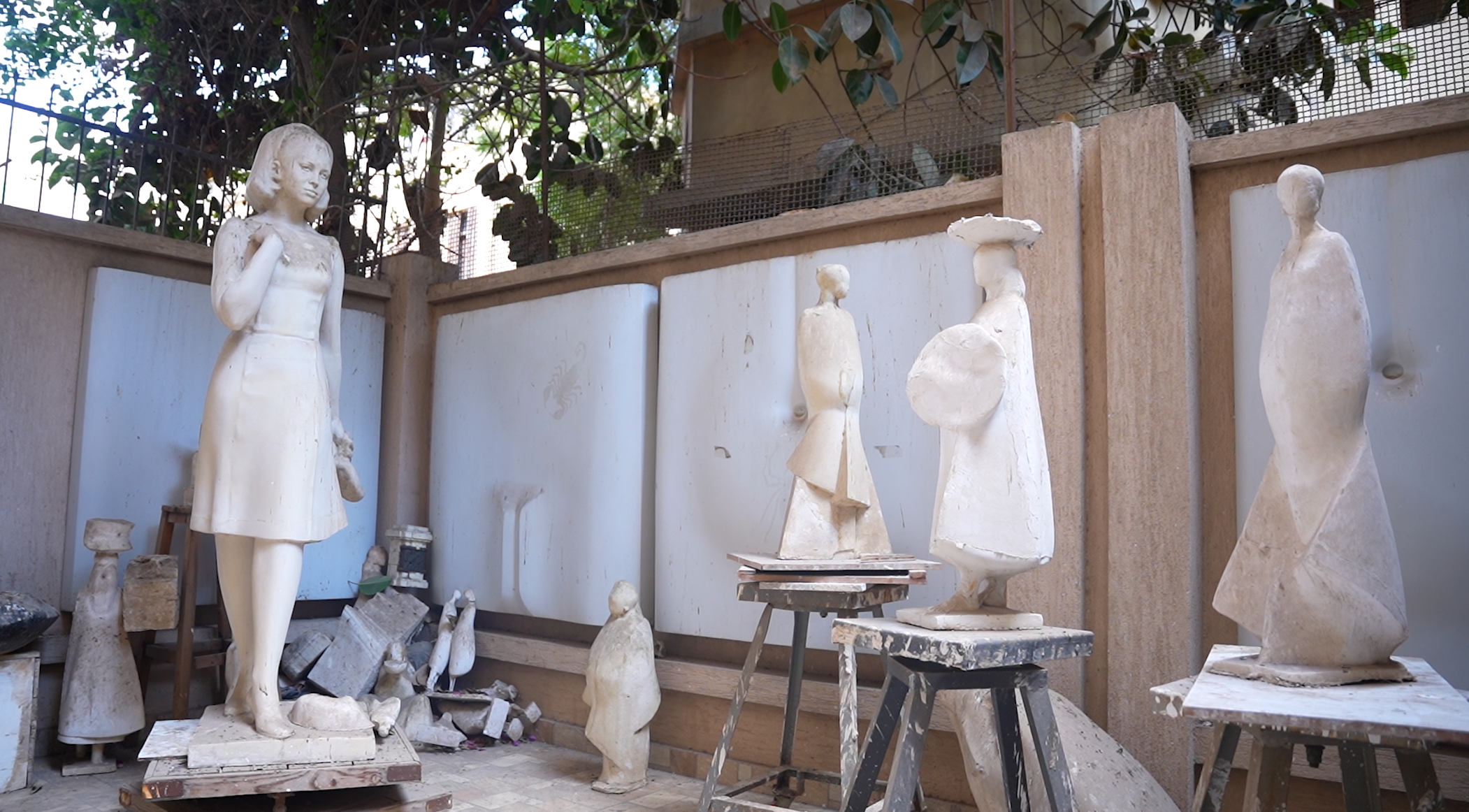 من داخل المرسم