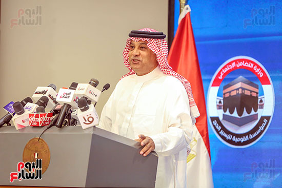 دكتور ايمن فاضل يلقى كلمته