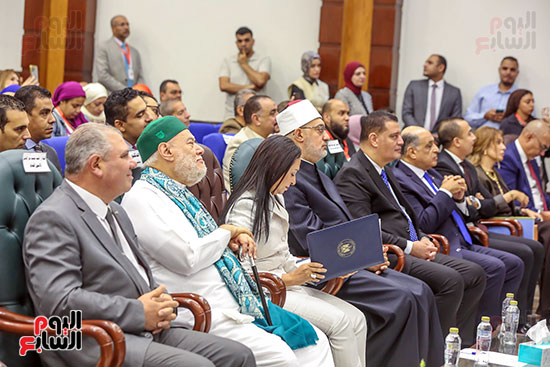 خلال اجراء القرعة