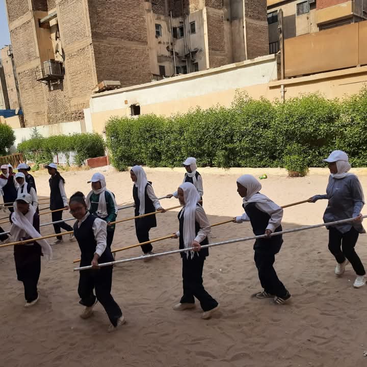 تنفيذ فعاليات التدريب علي العروض الرياضية