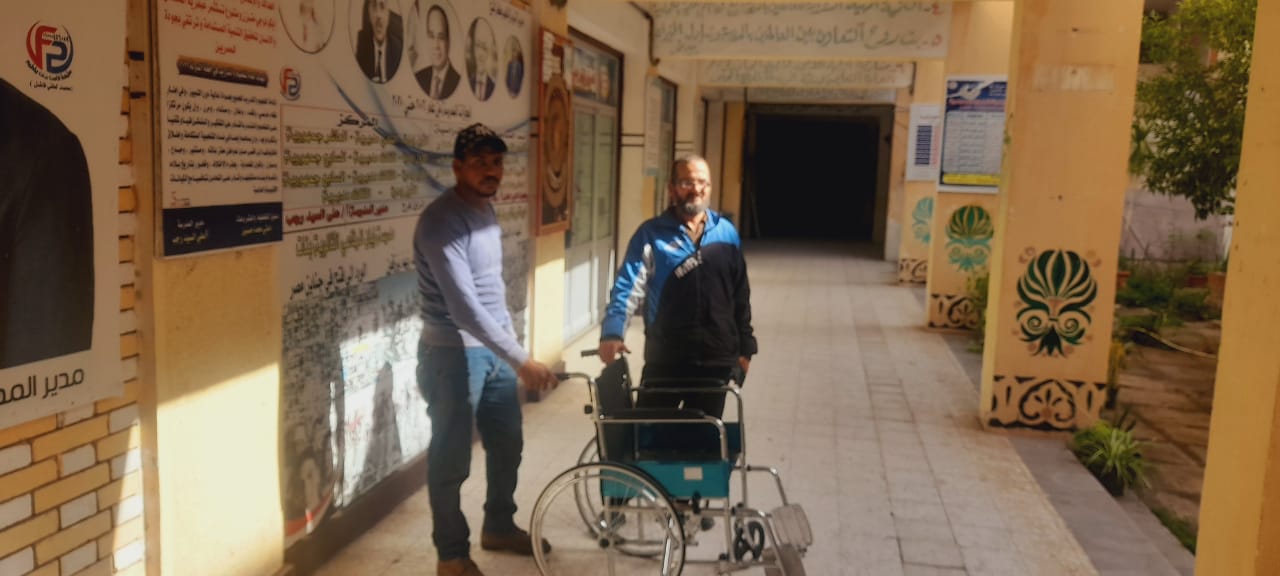 توفير كراسي متحركة لذوي الهمم توفير كراسي متحركة لذوي الهمم