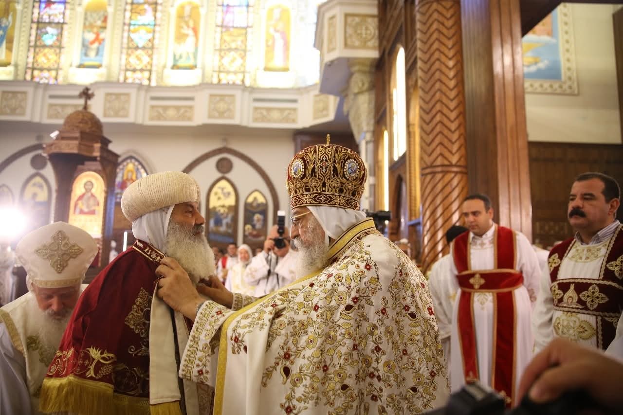 الأنبا برنابا خلال رسامته مطرانًا