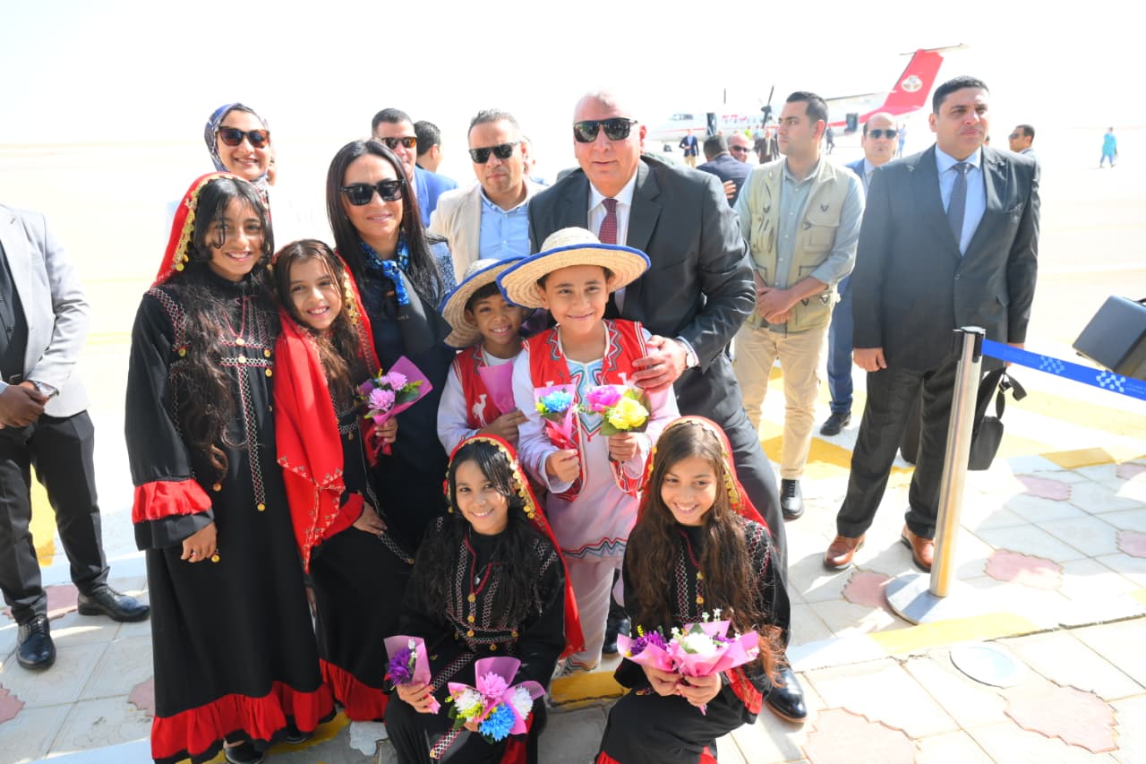 PHOTO-2025-11-23-10-52-20 PHOTO-2025-11-23-10-52-20