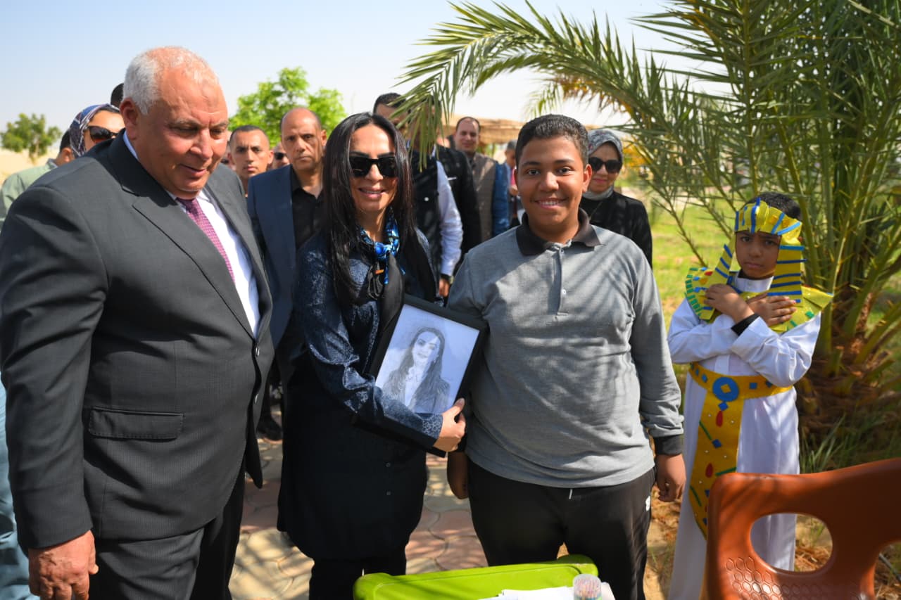 PHOTO-2025-11-23-11-27-08