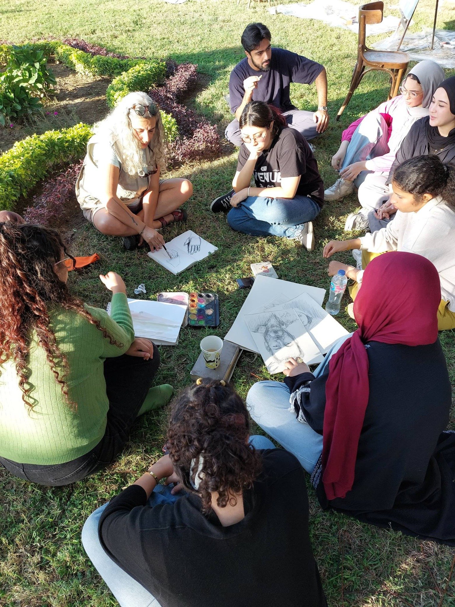 الأقصر مهد الحضارة والفنون والإلهام لنجوم الفن التشكيلي من حول العالم