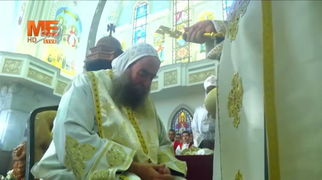 خلال رسامة الأنبا يوأنس سكرتير المجمع المقدس