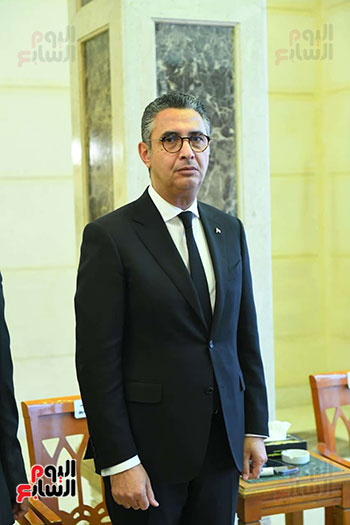 وزير التموين وزير التموين