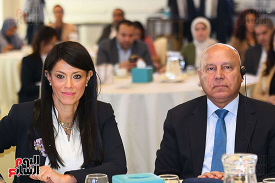 الفريق كامل الوزير والدكتورة رانيا المشاط الفريق كامل الوزير والدكتورة رانيا المشاط