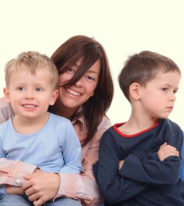 الغيرة بين الاخوة