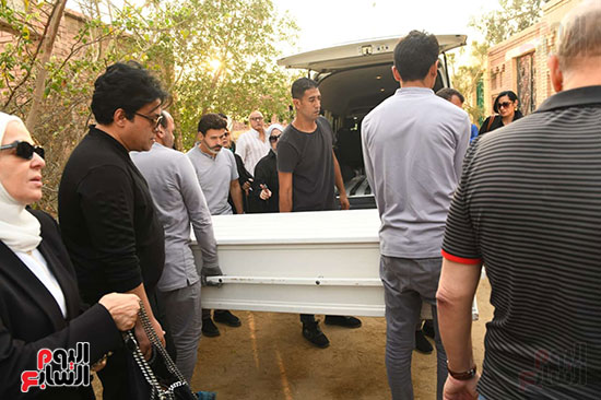 جنازة الإعلامية ميرفت سلامة (2)