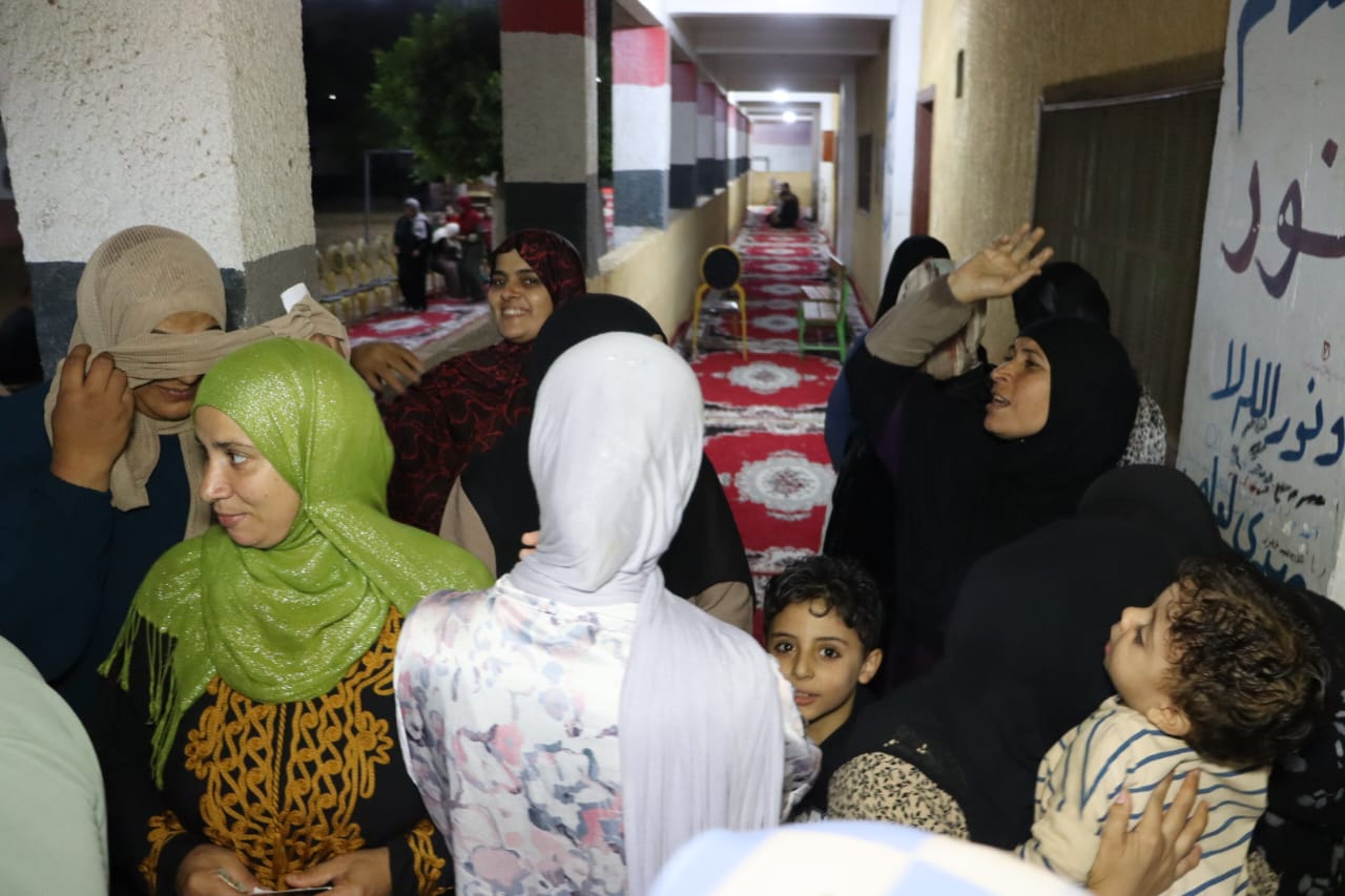 إقبال الناخبين علي لجان الانتخابات