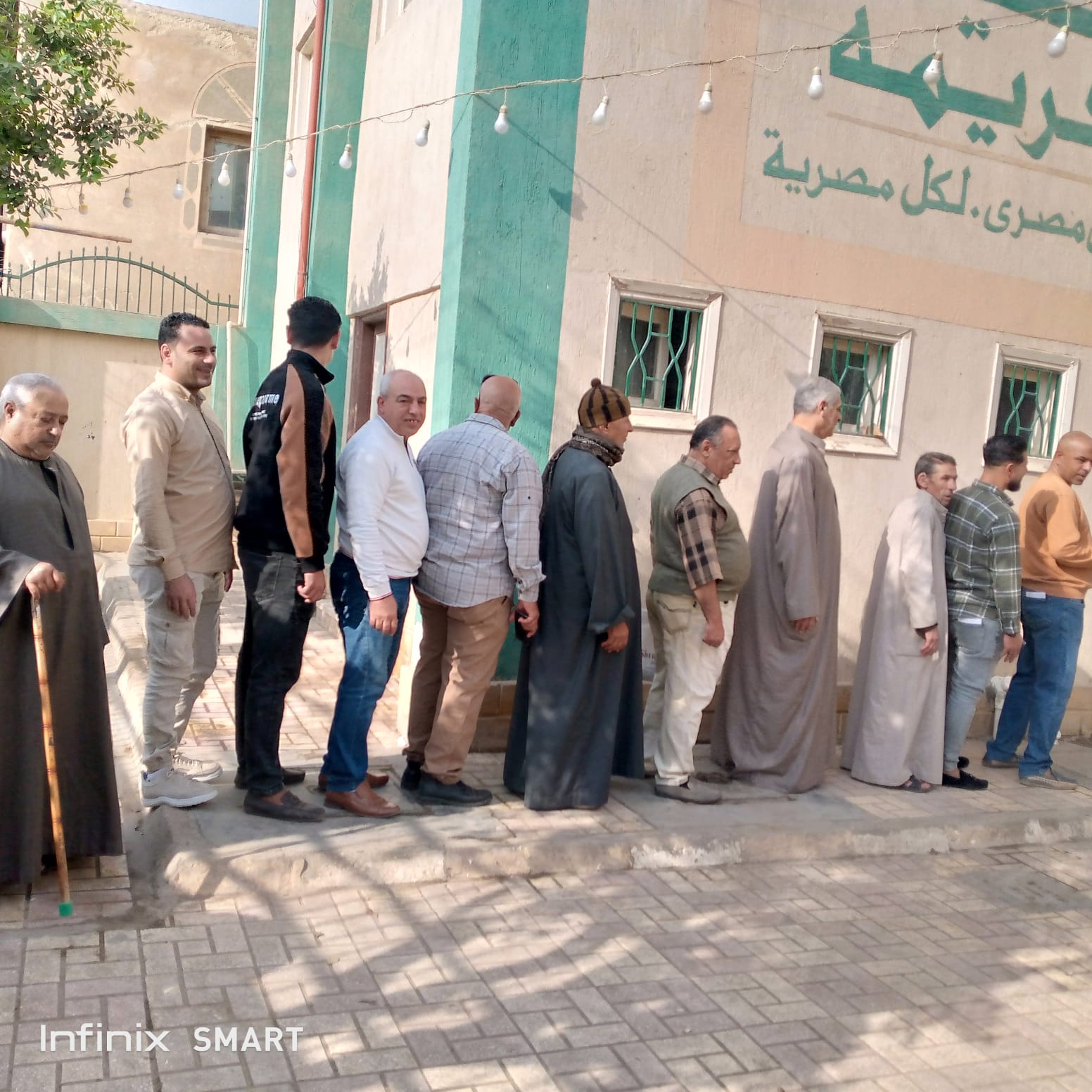 توافد الناخبين على لجان مطوبس