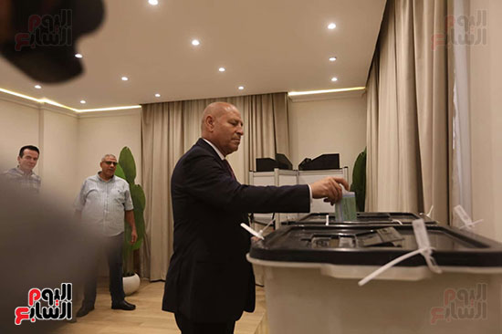 محافظ القاهر (11)