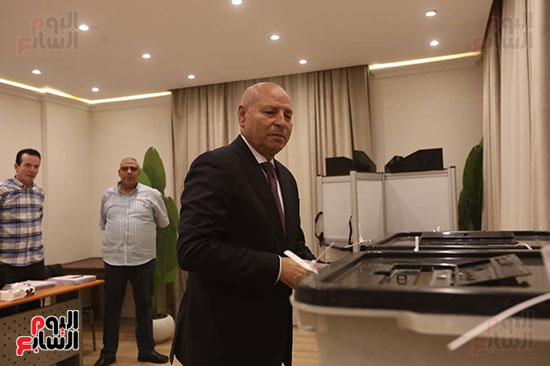 محافظ القاهر (6)