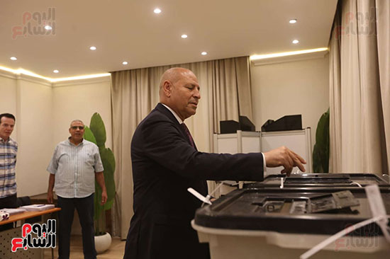 محافظ القاهر (8)